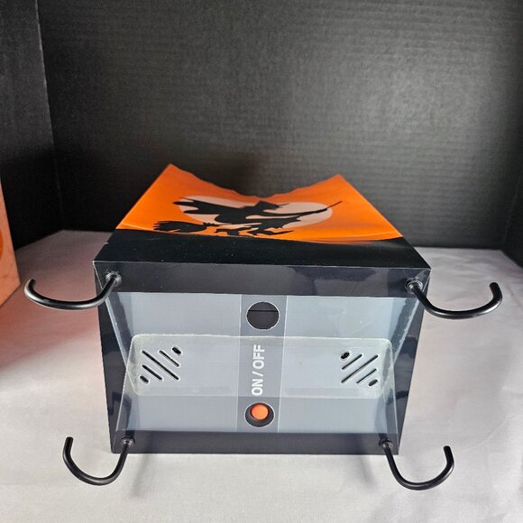 Hallmark Huntington Cackling Witch Luminary Motion Activated Indoor/Outdoor Use - Picture 7 of 9